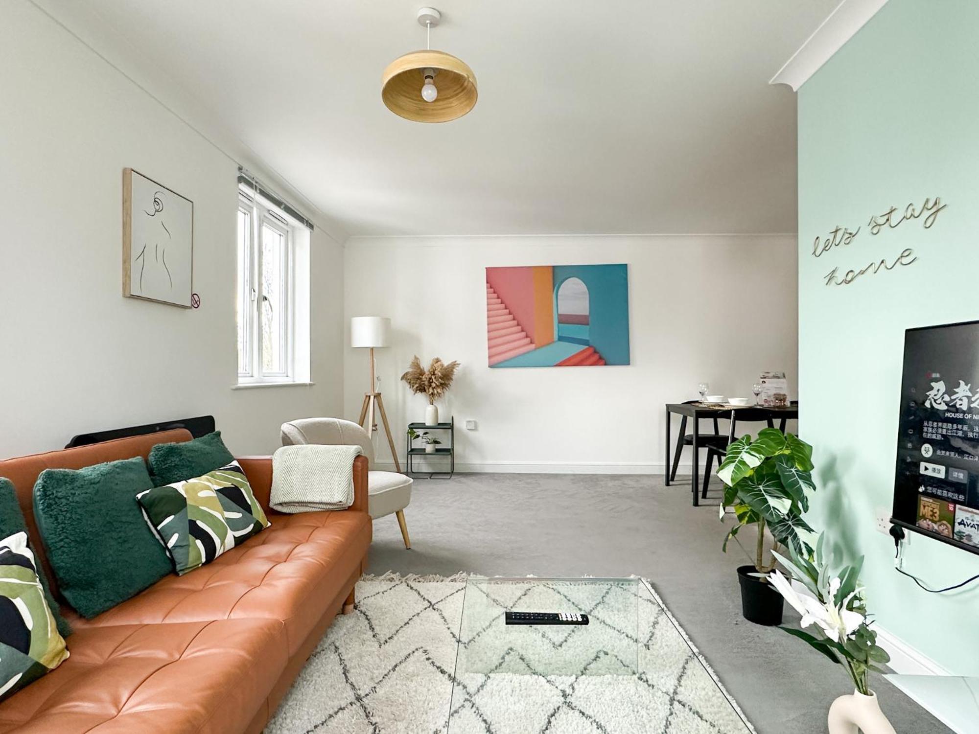 Luxury 2 Bedroom City Centre Apartment - Secure Parking - Amazing Location! Canterbury Kültér fotó